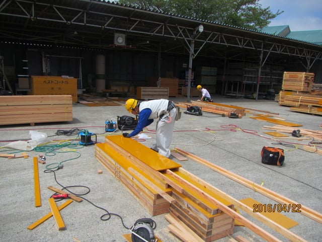 型枠大工さんの仕事｜大州建設工業株式会社｜千葉県千葉市｜建築｜土木｜型枠工事｜型枠大工｜